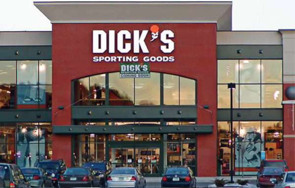 Dick's Sporting Goods Exterior